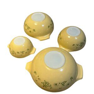 Vintage Pyrex Shenandoah Yellow Floral Cinderella Nesting Mixing Bowls Set Of 4